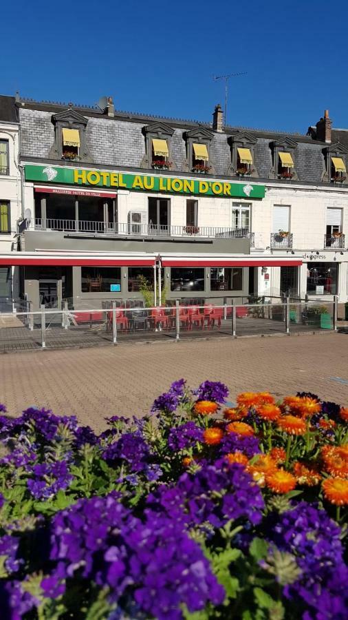 Hotel Au Lion D'Or Nogent-le-Rotrou Exterior photo